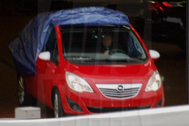 opel-meriva-awnl-604x403.jpg