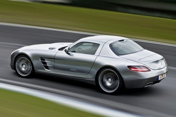 Mercedes-Benz SLS AMG