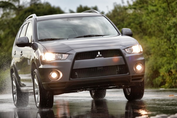 Mitsubishi Outlander 2010