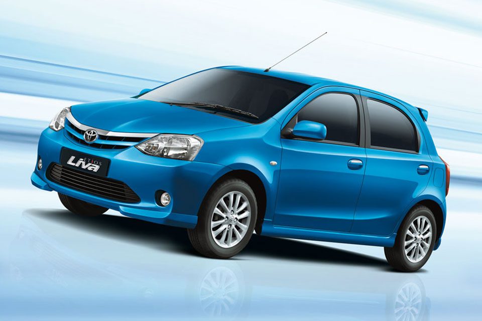 Toyota lança Etios Liva na Índia