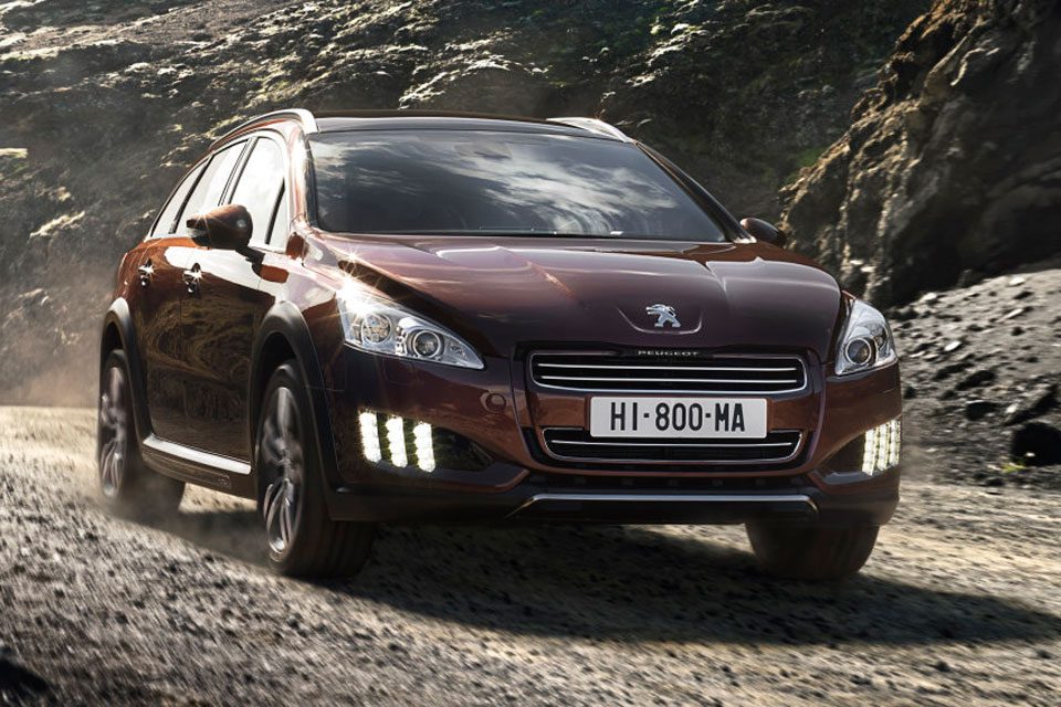 Peugeot antecipa 508 RXH