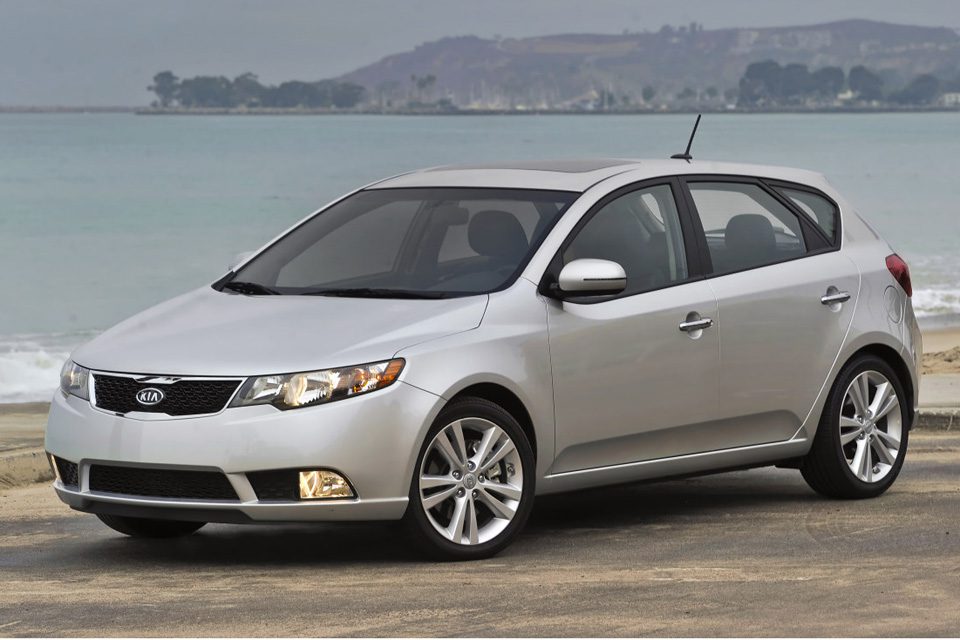 Kia cerato 2012 купе