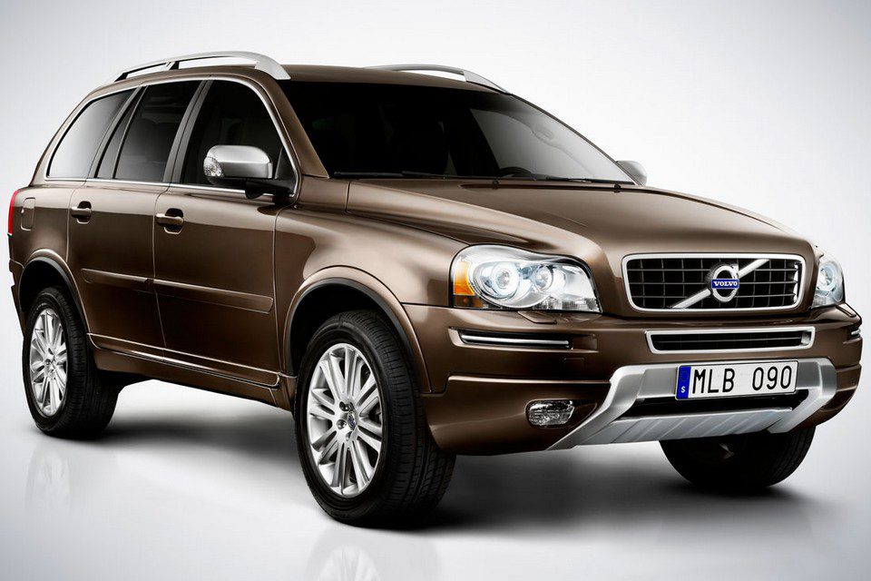 Volvo XC90, apesar de velho, ganha atualizações para a linha 2012