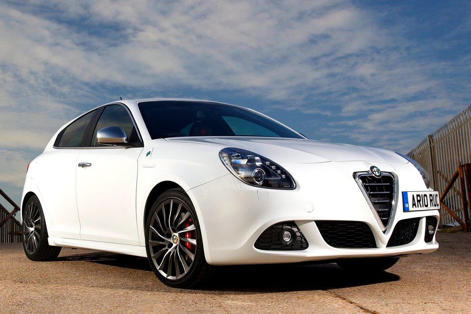 Alfa Romeo Giulietta chega a 100 mil unidades vendidas