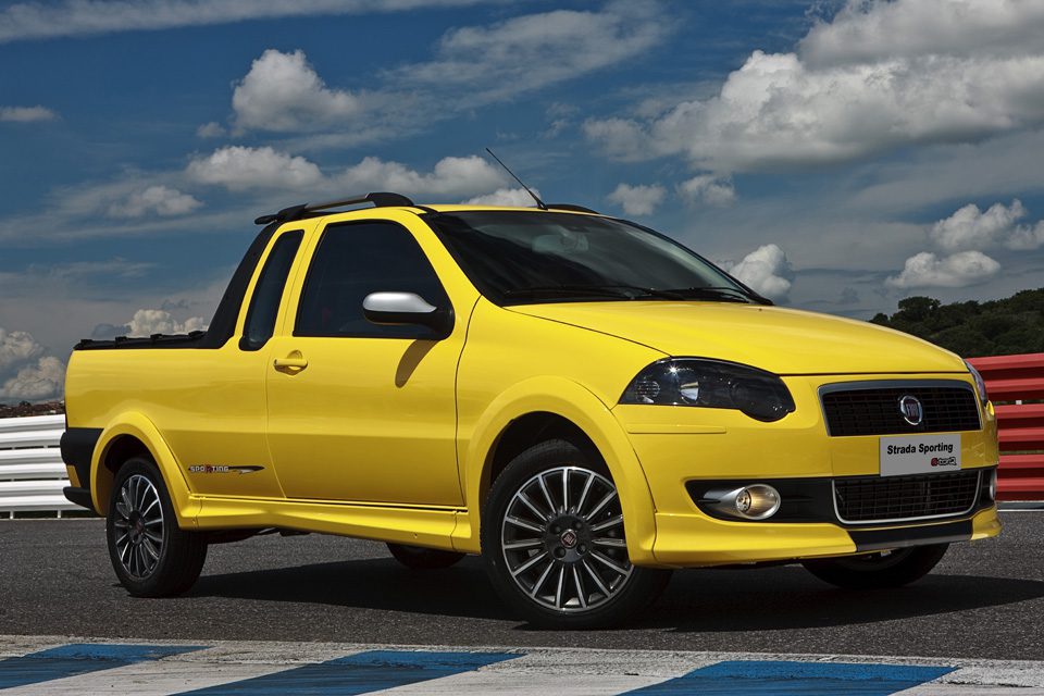 Fiat Strada completa 20 anos e continua líder