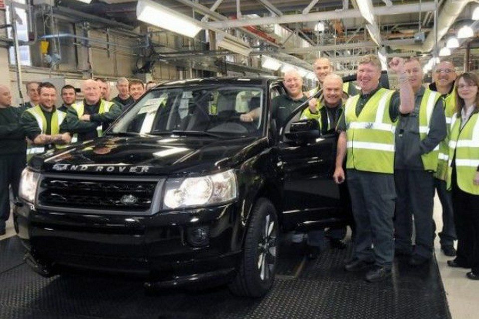 Land Rover produz Freelander 2 número 300 mil. Unidade será de cliente brasileiro