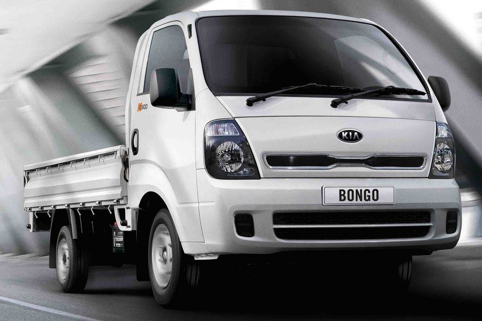 Kia lança linha 2013 do Bongo com mudanças visuais