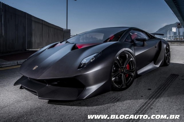 Lamborghini Sesto Elemento