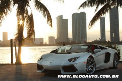 Lamborghini Aventador LP 700-4 Roadster