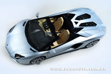 Lamborghini Aventador LP 700-4 Roadster