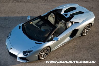 Lamborghini Aventador LP 700-4 Roadster