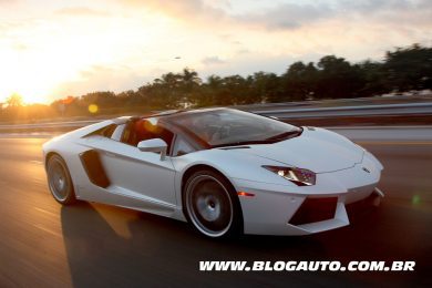 Lamborghini Aventador LP 700-4 Roadster