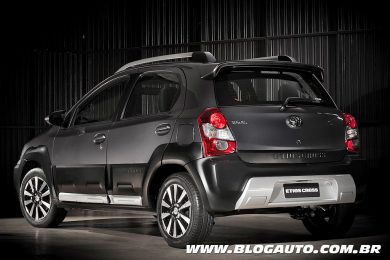 Toyota Etios Cross