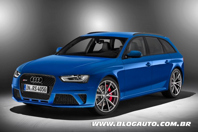 Audi RS4 Nogaro 2014