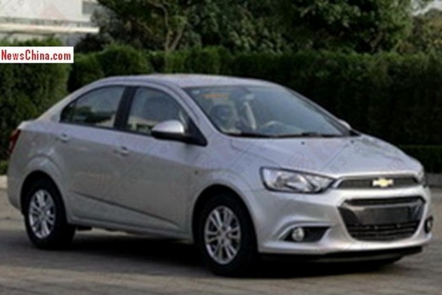 Flagra do Chevrolet Sonic 2015