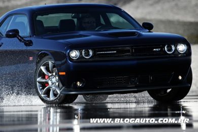 Dodge Challenger SRT Hellcat 2015