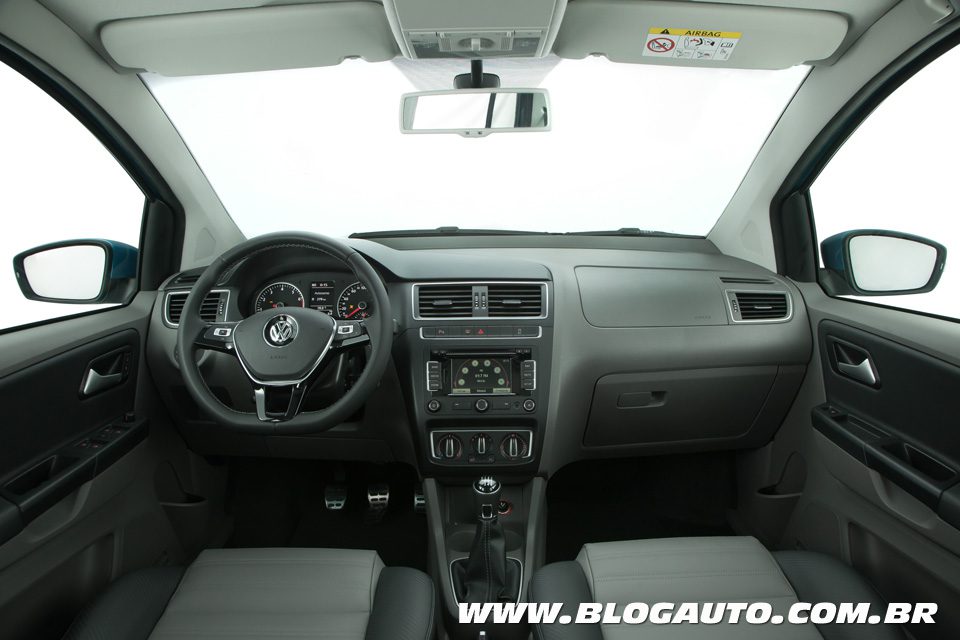 Volkswagen Fox Highline 2015