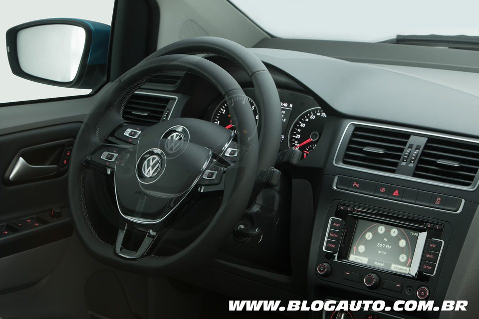 Volkswagen Fox Highline 2015