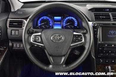 Toyota Camry 2015