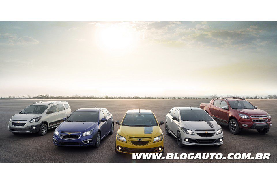 Chevrolet mostra Cruze 2015 e Spin Activ ao Salão