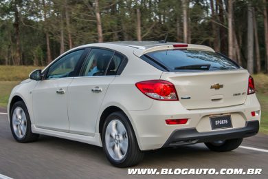 Chevrolet Cruze Sport6 2015