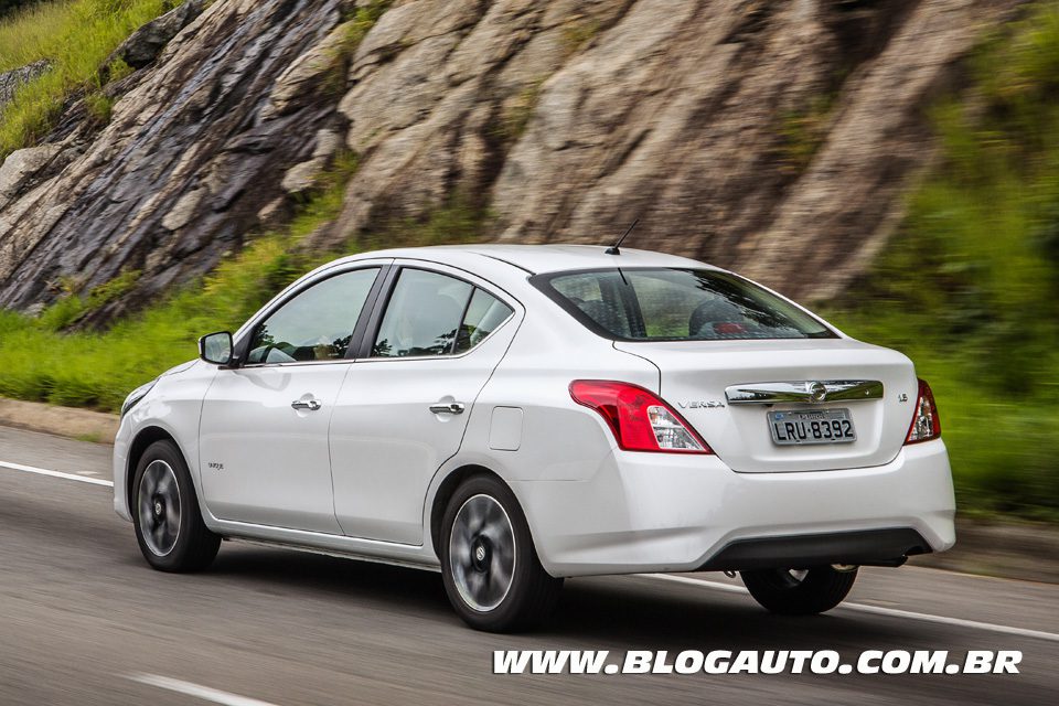 Nissan Versa 2016 1.6 Unique