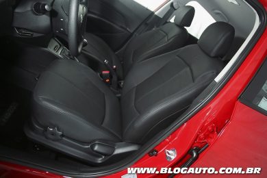 Hyundai HB20 com kit da CAOA