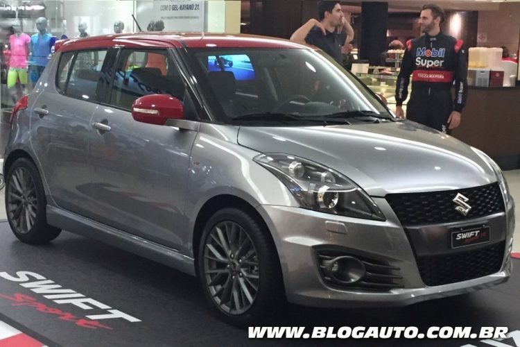 Suzuki Swift Sport em exposição nos shoppings