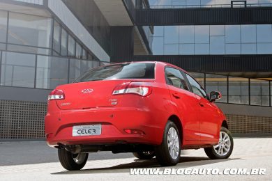 Chery Celer 2015 Sedã