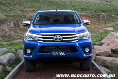 Toyota Hilux 2016