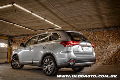 Mitsubishi Outlander 2016