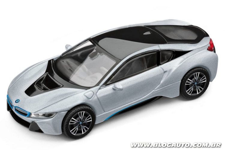 Miniatura BMW i8