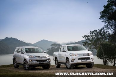 Toyota Hilux 2017 Flex e Toyota SW4 2017 Flex