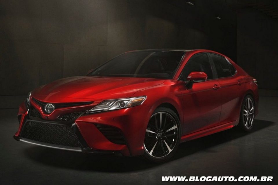 Toyota Camry 2018