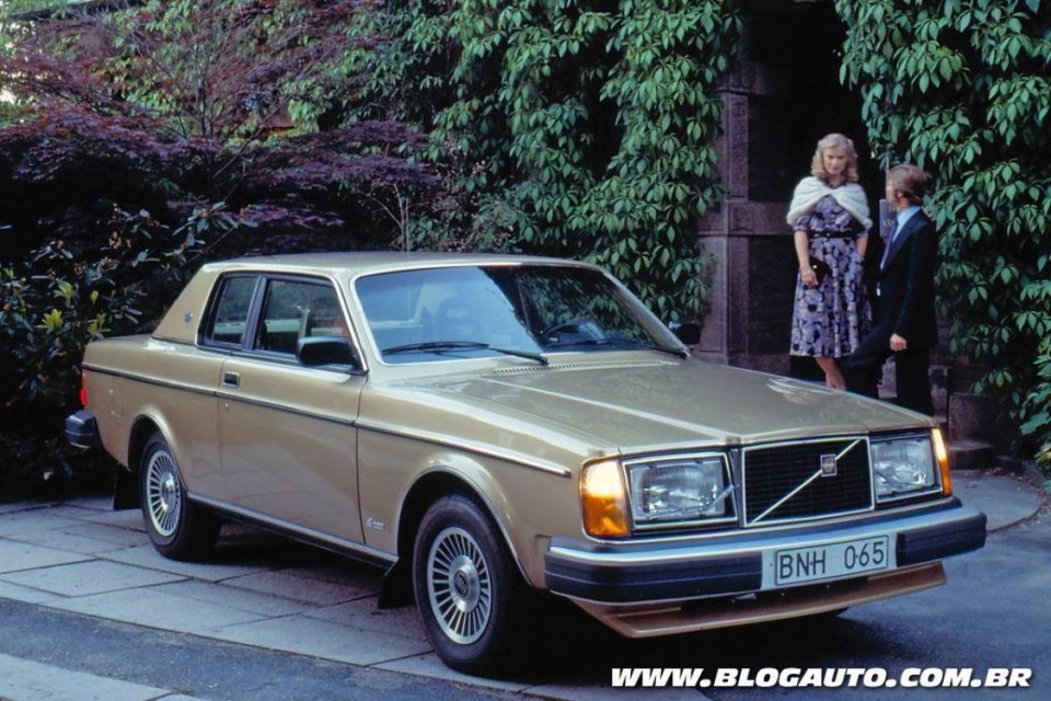 Volvo 262 C