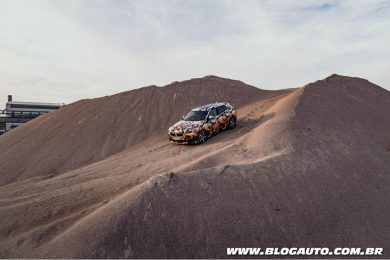 BMW X2 camuflado