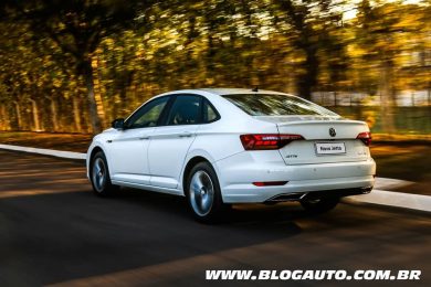 Volkswagen Jetta 2019 R-Line