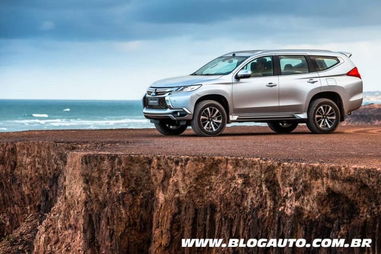 Mitsubishi Pajero Sport 2020