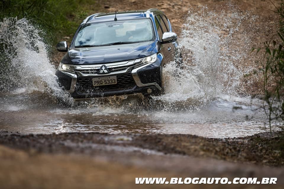 Mitsubishi Pajero Sport 2020