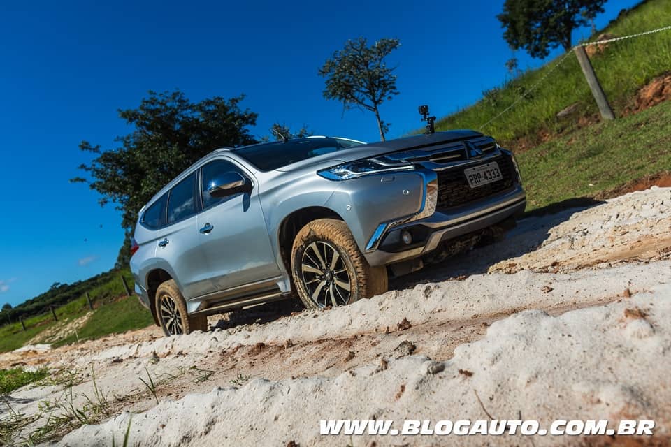 Mitsubishi Pajero Sport 2020