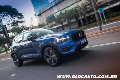 Volvo XC40 T5 Plug-In Hybrid R-Design 2021