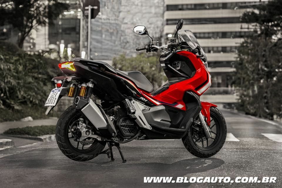 Honda ADV 2023