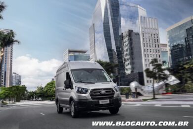 Ford Transit Furgão Automática 2023