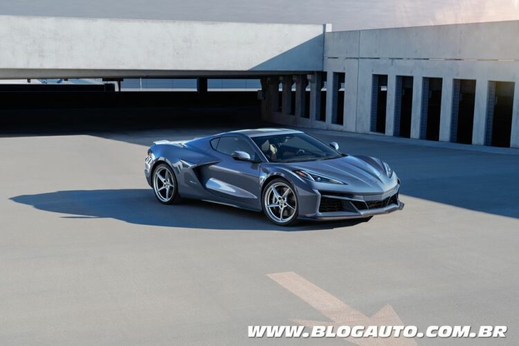 Chevrolet Corvette e-Ray 2024