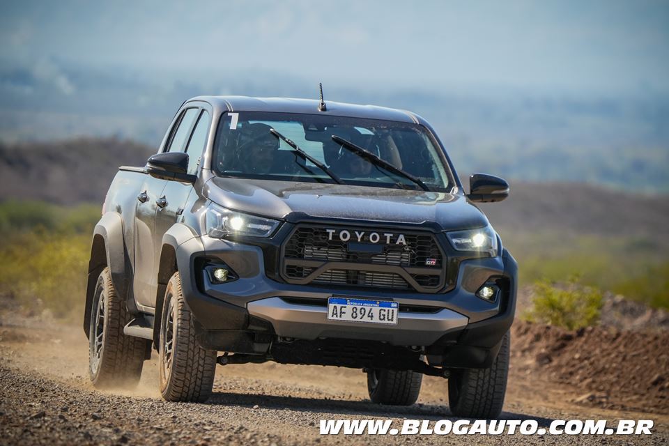 Toyota Hilux GR-Sport