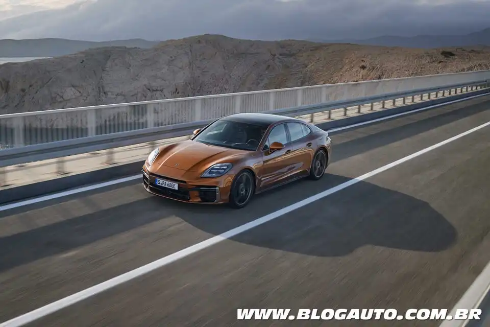 Porsche Panamera 2024