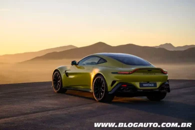 Aston Martin Vantage 2025