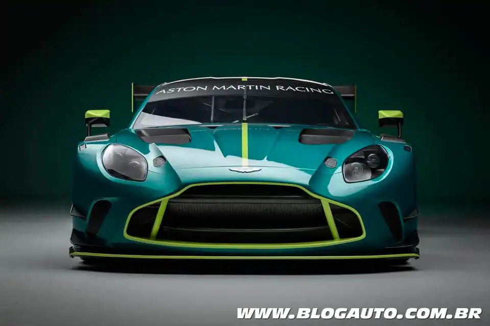 Aston Martin Vantage GT3 2025